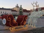 Wandalizm na Rynku Głównym w Oświęcimiu. Zniszczona świąteczna instalacja
