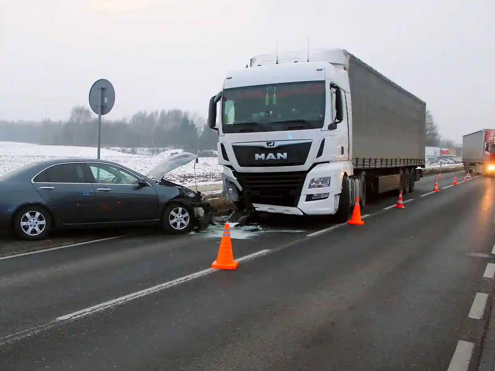 Kolizja na Fabrycznej w Oświęcimiu - NaszOświęcim - informacje i wydarzenia. Kolizja na Fabrycznej w Oświęcimiu