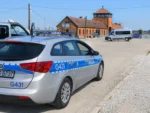 Wtargnęli na teren Auschwitz-Birkenau bez biletów. Dziewięciu turystów z USA i Kanady przed obliczem prawa