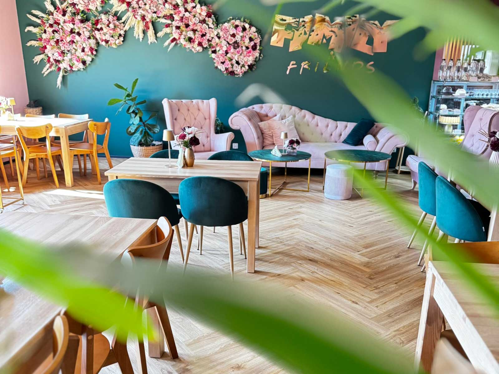 Park Family Fun Oświęcim – sala zabaw, restauracja Family & Friends i strefy dla dzieci - NaszOświęcim - informacje i wydarzenia. Park Family Fun Oświęcim – sala zabaw, restauracja Family & Friends i strefy dla dzieci