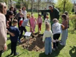 Oświęcim sadzi drzewa i kręci kołem fortuny. Dzień Ziemi w duchu projektu LIFE DREAM CITIES