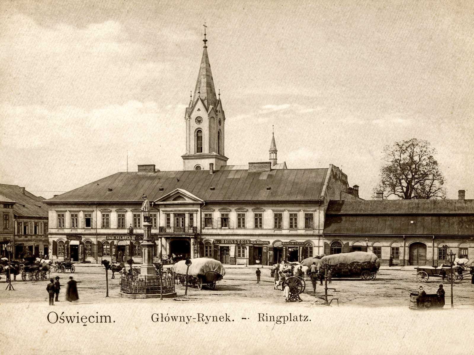 Archiwalne zdjęcie Kamienicy Ślebarskich przy Rynku Głównym 14 w Oświęcimiu, obecnie siedziba Sądu Rejonowego - NaszOświęcim - informacje i wydarzenia. Archiwalne zdjęcie Kamienicy Ślebarskich przy Rynku Głównym 14 w Oświęcimiu, obecnie siedziba Sądu Rejonowego