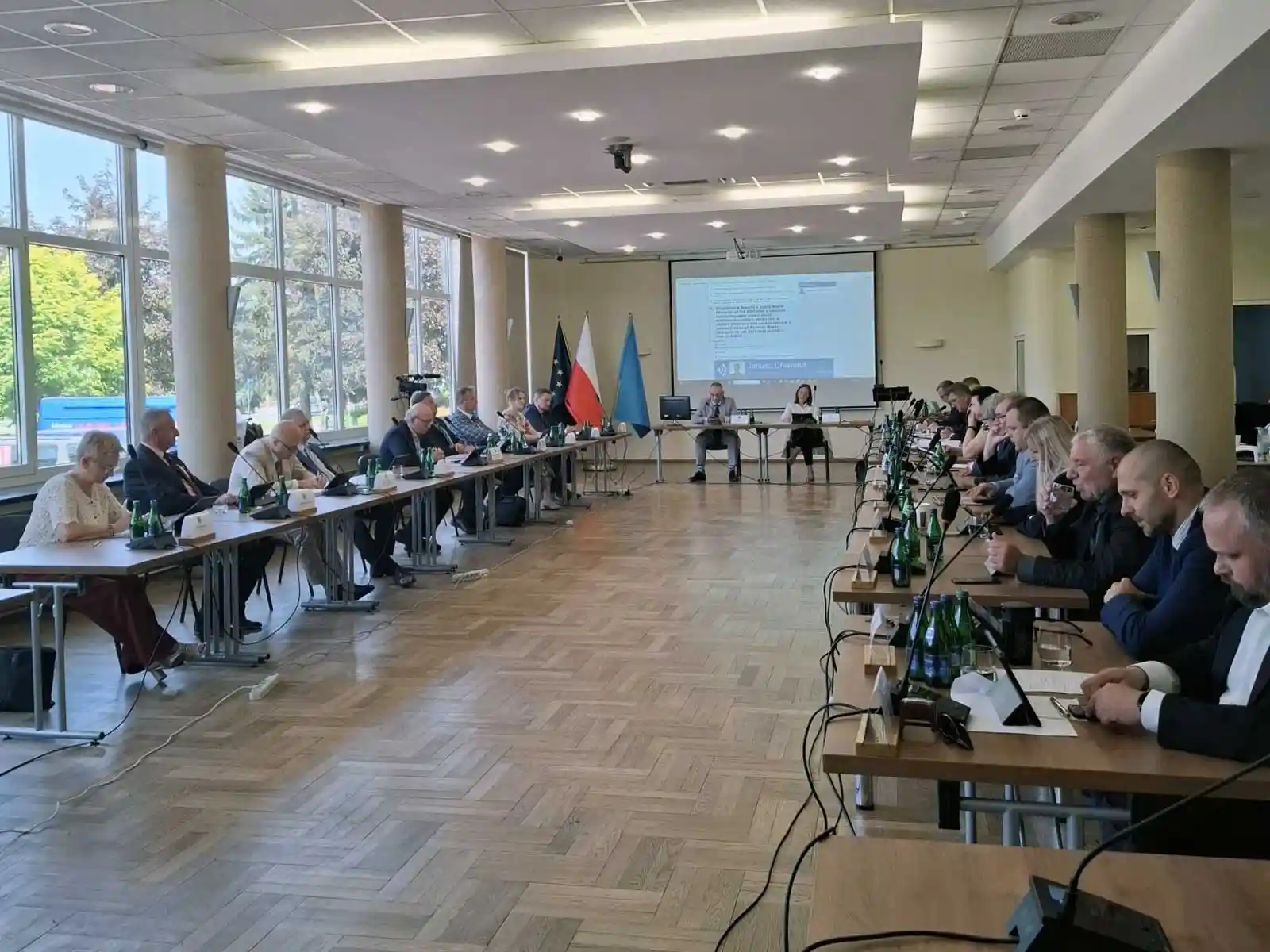 Sesja Rady Miasta Oświęcim – głosowanie nad absolutorium dla prezydenta za 2025 rok - NaszOświęcim - informacje i wydarzenia. Sesja Rady Miasta Oświęcim – głosowanie nad absolutorium dla prezydenta za 2025 rok