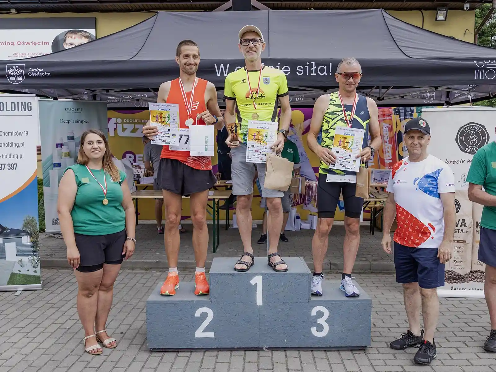 Bieg charytatywny „Biegaj z Gminą Oświęcim” w Porębie Wielkiej | foto: Marta Klisiak - NaszOświęcim - informacje i wydarzenia. Bieg charytatywny „Biegaj z Gminą Oświęcim” w Porębie Wielkiej | foto: Marta Klisiak