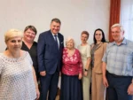 20260806-jubilatka-3 - NaszOświęcim - informacje i wydarzenia. Aniela Kawa, mieszkanka Oświęcimia, podczas obchodów setnych urodzin